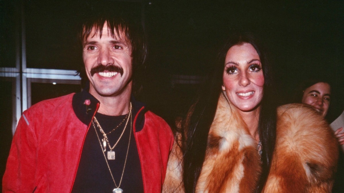 Певица Шер и Сонни Боно в 1970-х